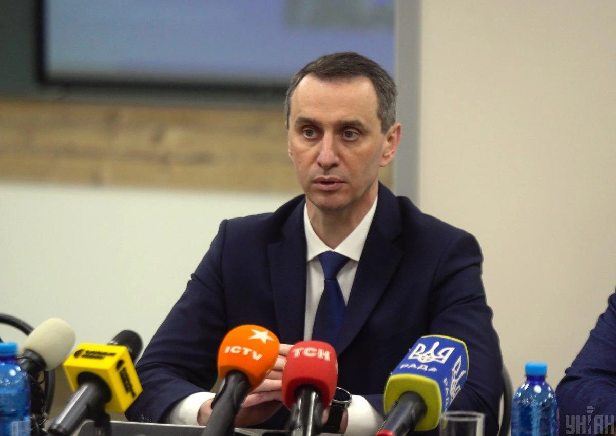 В українських медиків забирають бронь та починають призивати їх на службу, - Ляшко